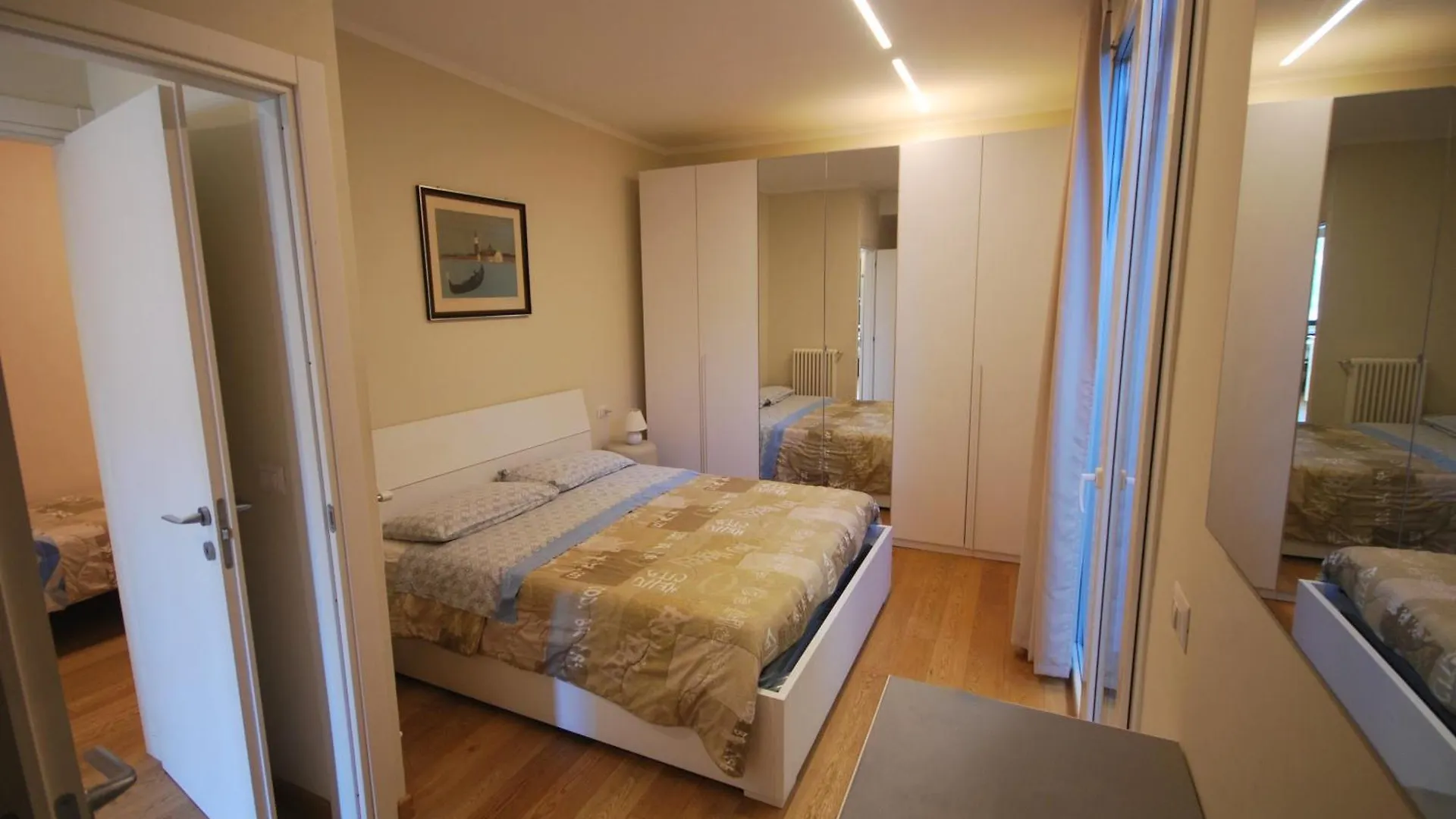 Andrea Olga House Daire Laglio